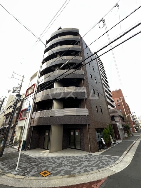 ���{���s����V���Q���ڂP�q