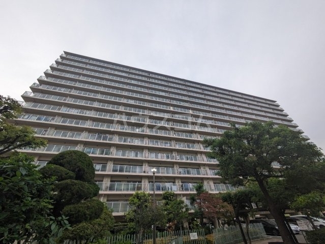 ���{���s�����V���U���ڂR�k�c�j