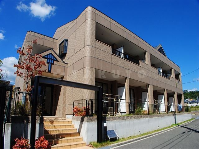 ���{��؎s�ʓs�������T���ڂP�r�j