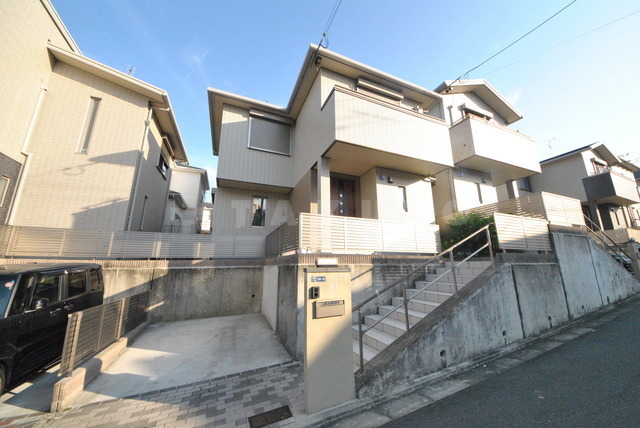 ���{���c�s�R�c���R���ڂR�k�c�j