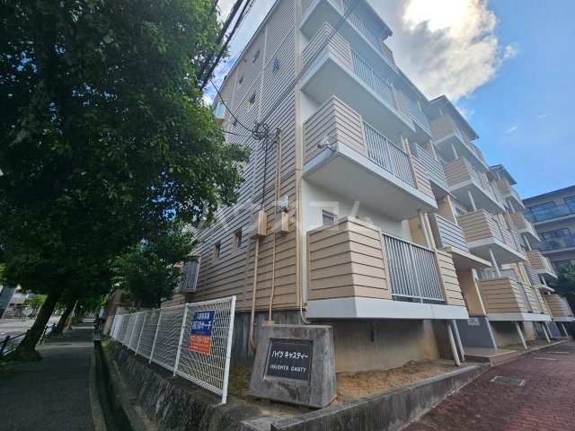 ���{���ʎs���쌴���R���ڂR�k�c�j