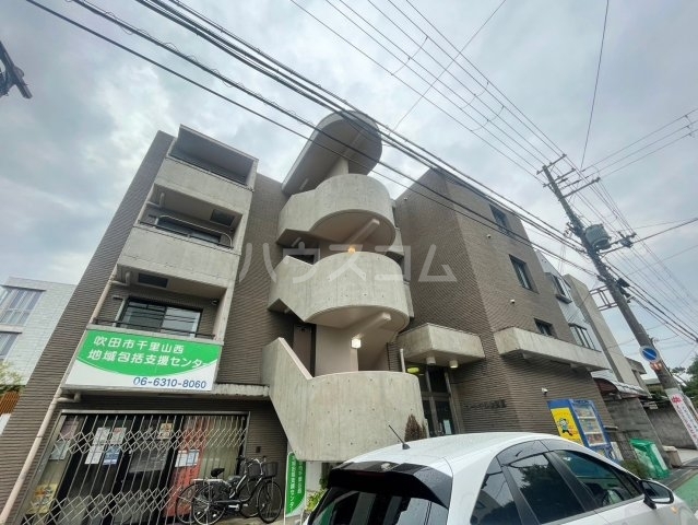 ���{���c�s�痢�R���P���ڂP�j