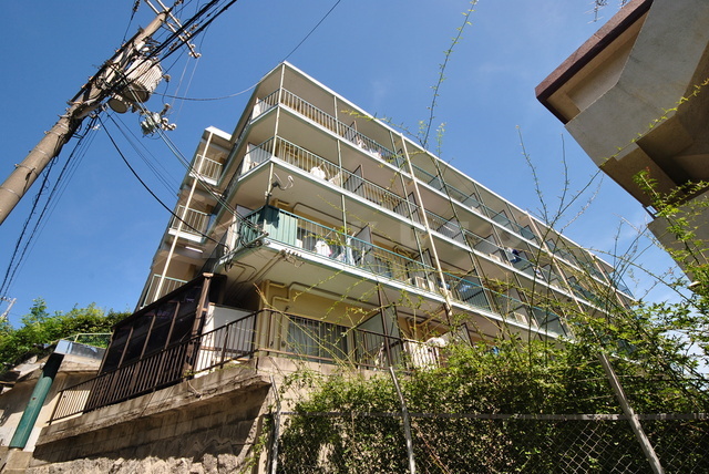 ���{���c�s�R�蒬�S���ڂP�q