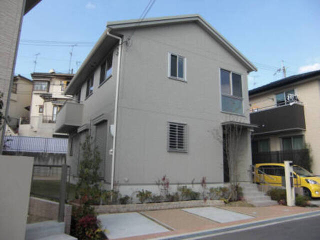 ���{�r�c�s�΋u�Q���ڂR�k�c�j