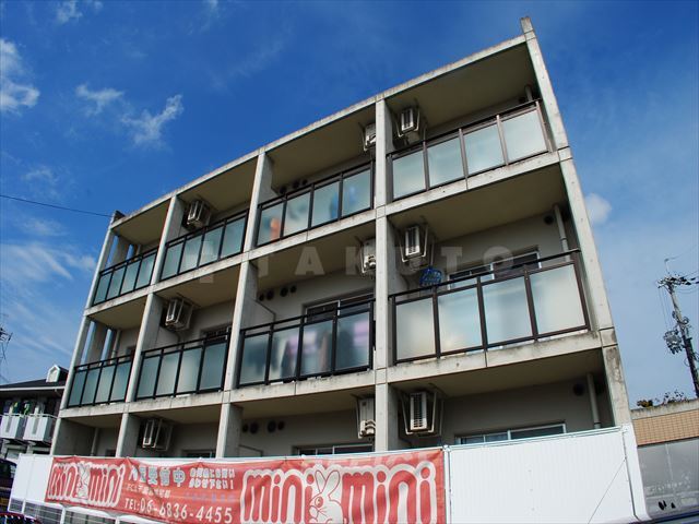 ���{���ʎs�����ԒJ���T���ڂP�q