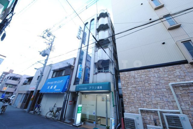 ���{���s�������W�H�S���ڂP�q