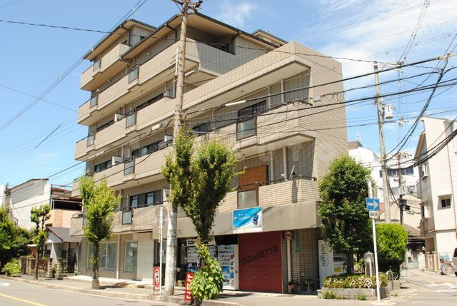 ���{���s����搼�O���S���ڂR�c�j