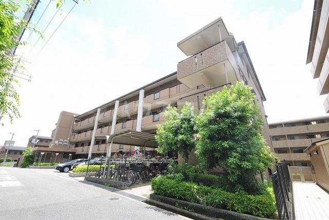 ���{���c�s���䎛�R���ڂR�k�c�j