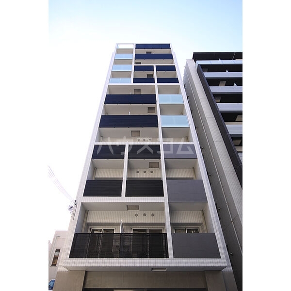 ���{���s����]�˖x�R���ڂP�j