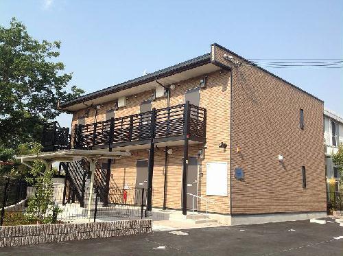 ���{���ʎs����P���ڂP�j