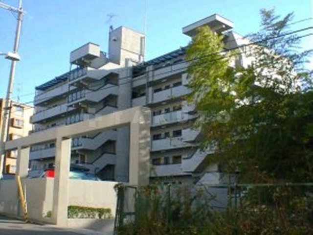 ���{�L���s���u�R���ڂS�k�c�j