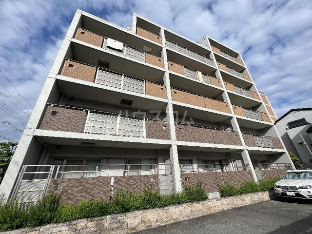 ���{�L���s�����˂R���ڂQ�r�k�c�j