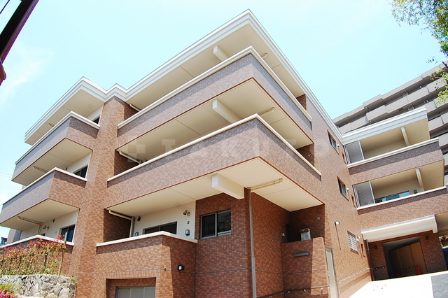 ���{���c�s�����u���Q�k�c�j