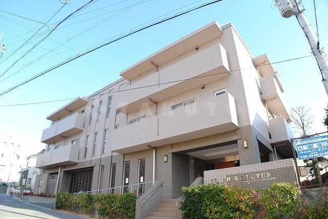 ���{�L���s���̒��U���ڂS�k�c�j