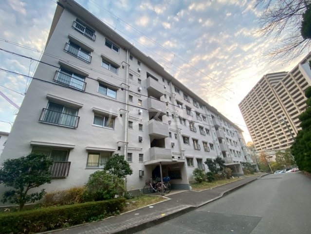 ���{���ʎs�@�ӒJ�R���ڂR�k�c�j