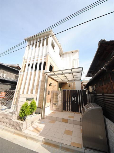 ���{��^�s���o���P�k�c�j