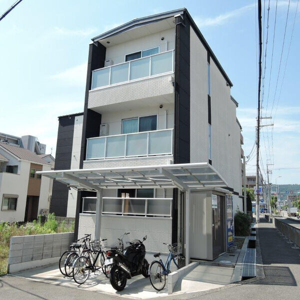 ���{�r�c�s�V�_�Q���ڂP�j