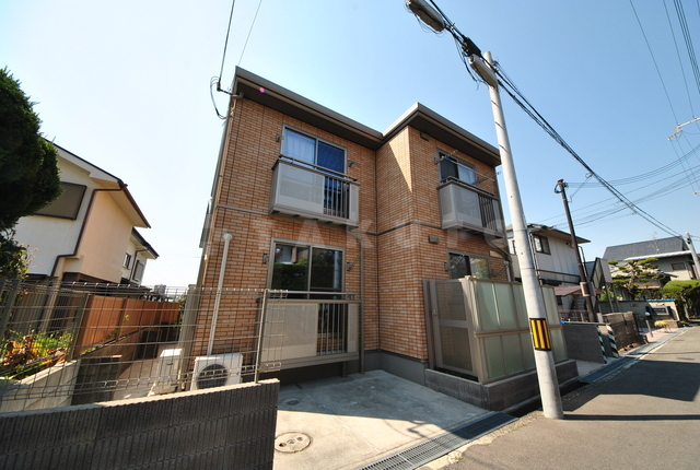 ���{���c�s�R�蒬�Q���ڂP�j