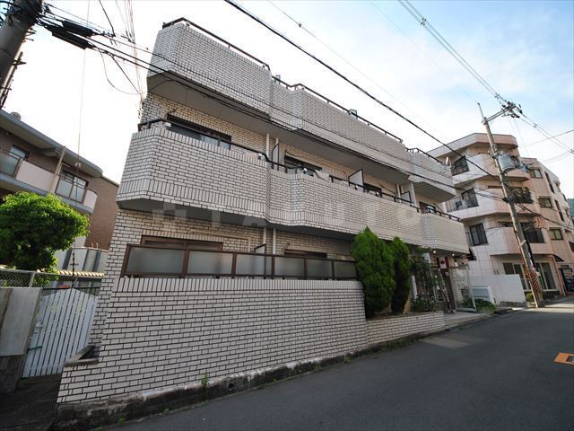 ���{���ʎs���ʂU���ڂP�c�j