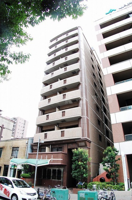 ���{���s����]�˖x�R���ڂP�j