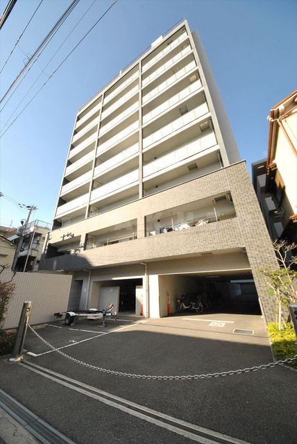 ���{���s�����\�O���T���ڂR�k�c�j