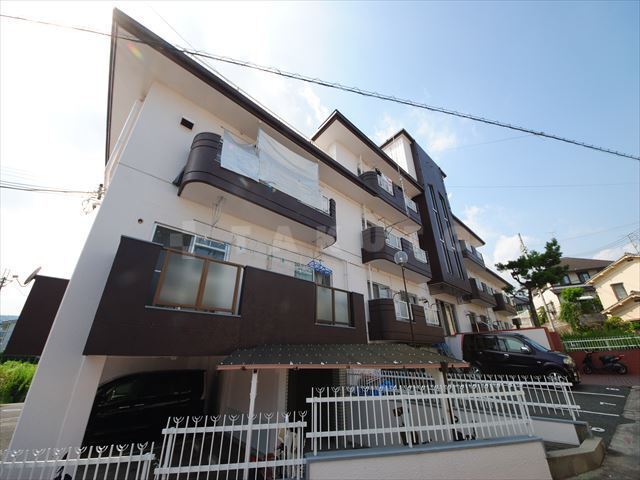 ���{���ʎs�����ԒJ���T���ڂR�k�c�j