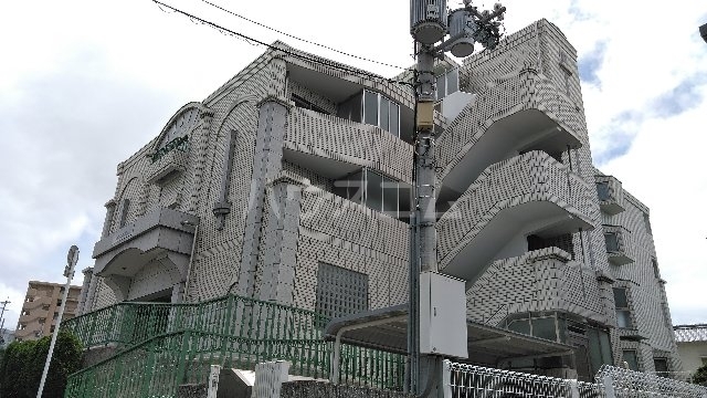 ���{�L���s���̒��V���ڂR�k�c�j