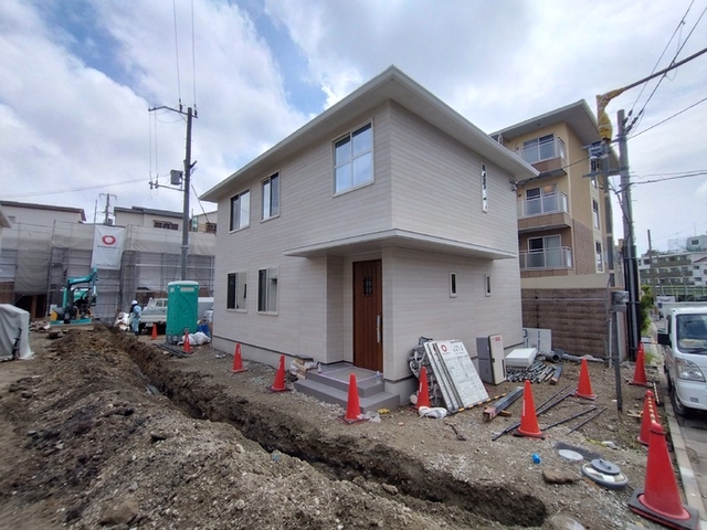 ���{���c�s�R�蒬�S���ڂR�k�c�j