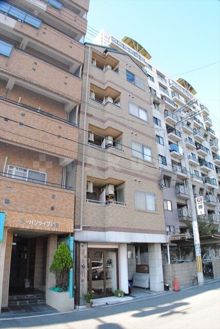 ���{���s�������W�H�R���ڂP�j