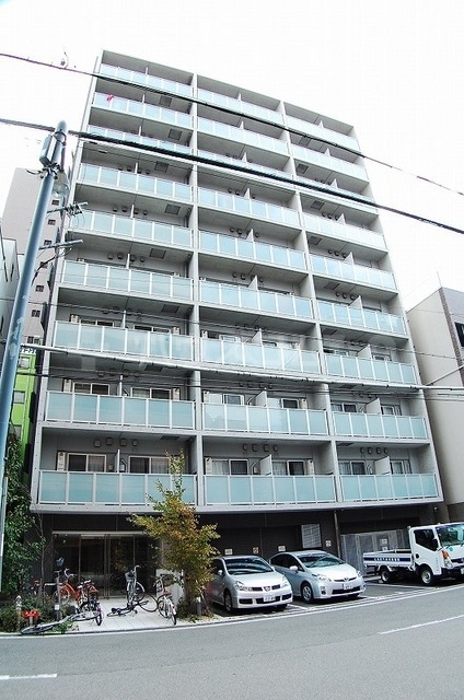 ���{���s����V���S���ڂP�j