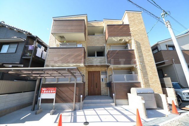 ���{�L���s�k�𒬂P���ڂP�c�j