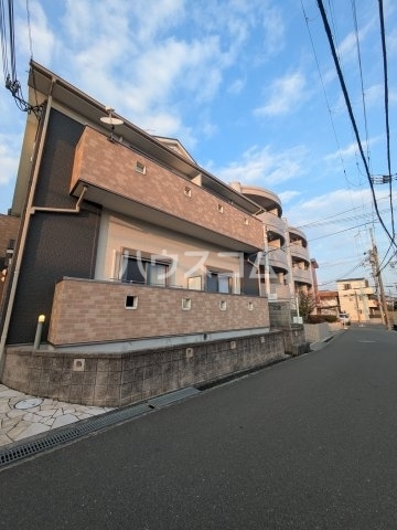 ���{�L���s�Č����R���ڂP�j