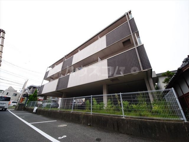 ���{���ʎs���쌴���R���ڂP�q