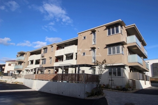 ���{���ʎs��U���ڂQ�k�c�j