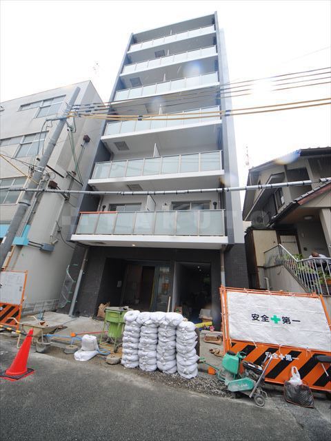 ���{���s�����˖{�R���ڂP�j