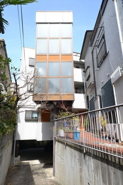 ���{���c�s�痢�R�|���P���ڂP�c�j