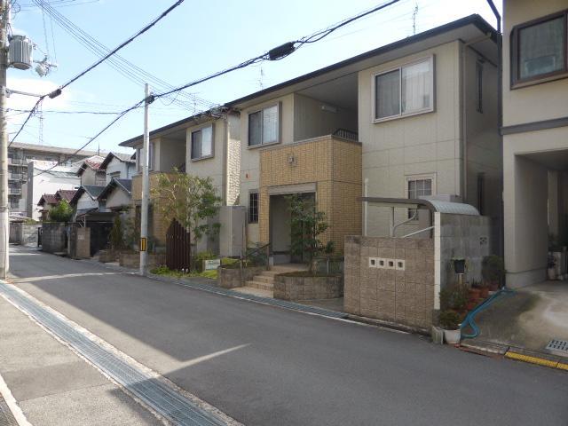 ���{�r�c�s�F�ے��P�k�c�j