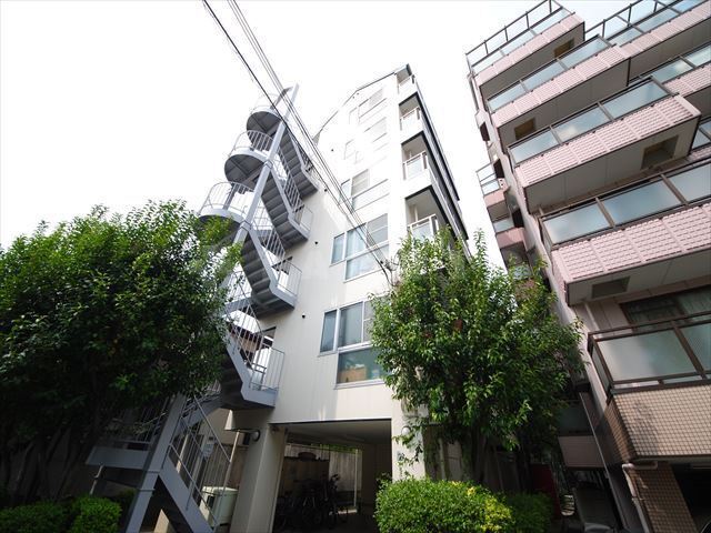 ���{���c�s�É_��U���ڂP�q