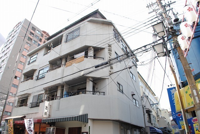 ���{���s�k��r�c���P�k�c�j