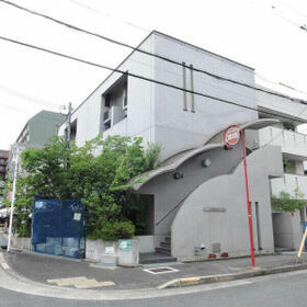 ���{���ʎs�D�ꐼ�R���ڂP�j