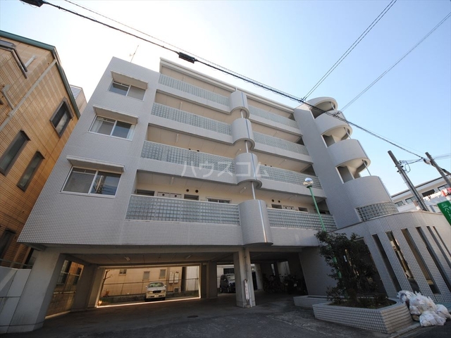 ���{����s�������Q�c�j