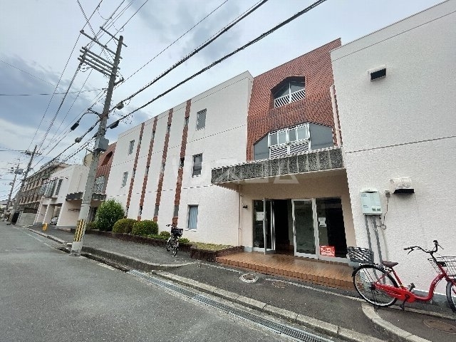 ���{��؎s��r�P���ڂR�c�j