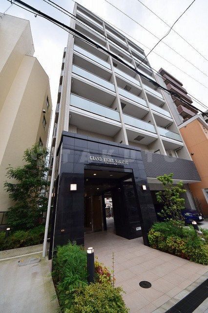 ���{���s�k�撆�ÂV���ڂP�k�c�j