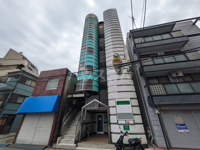 ��}�d�S���s���@�\�O�w�i�k��8���j