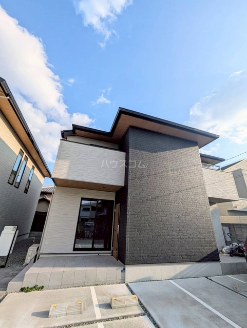 ���{�r�c�s�����R�k�c�j