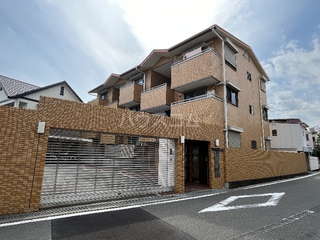 ���{�L���s�k���˂S���ڂP�k�c�j