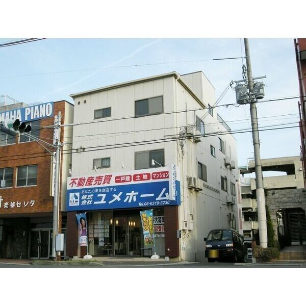 ���{���c�s���钬�P�q