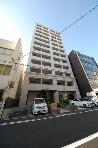 ���{���s����V���R���ڂP�j