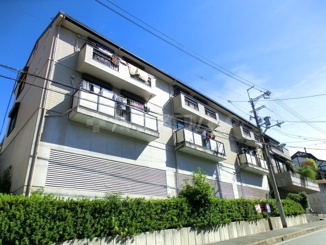 ���{���ʎs��U���ڂQ�c�j