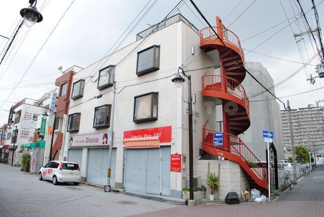 ���{���s������揬���S���ڂP�q